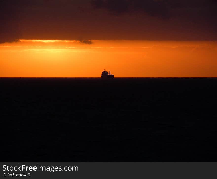 Horizon, Sky, Sunset, Afterglow