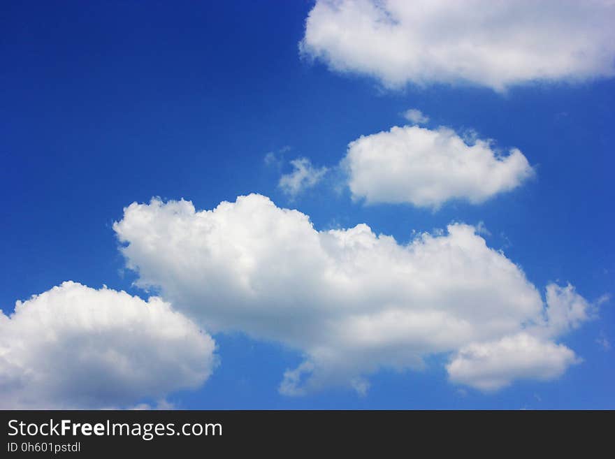 Sky, Cloud, Daytime, Blue