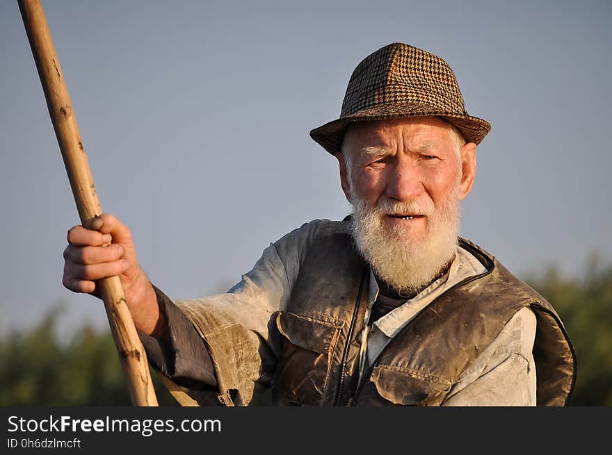 Facial Hair, Headgear, Tree, Beard