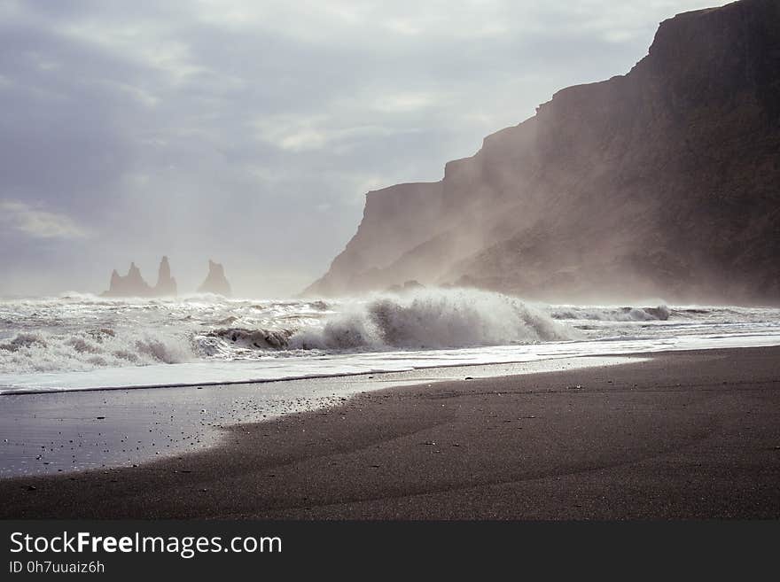 Sea, Body Of Water, Sky, Coastal And Oceanic Landforms