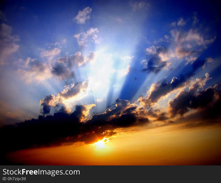 Sky, Cloud, Afterglow, Daytime