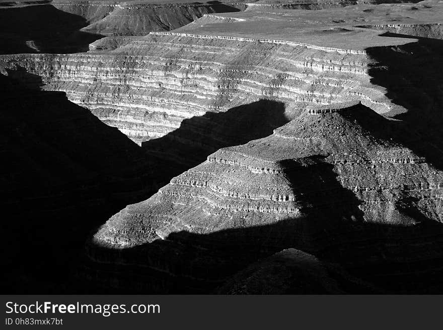 MULEY POINT, SAN JUAN CO, UTAH - 2016-09-26 - campsite in morning -06 -BW