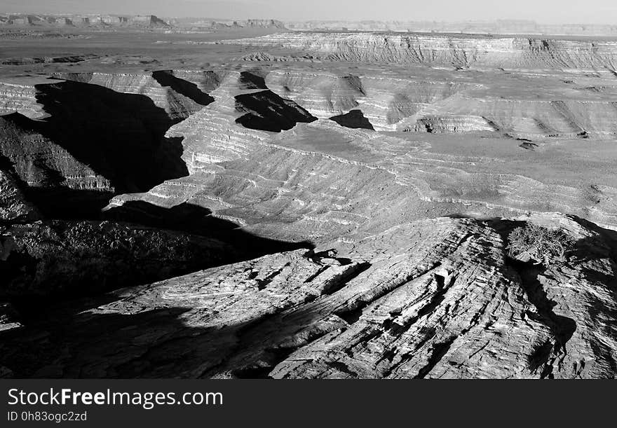 MULEY POINT, SAN JUAN CO, UTAH - 2016-09-26 - campsite in morning -05 -BW