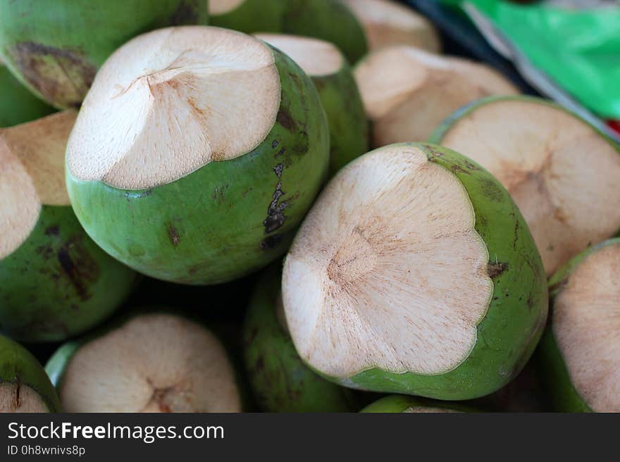 Modern Languages @ FLCC Finger Lakes Community College Study Abroad Program, Costa Rica, Spring 2013. In cooperation with The LEAF Project Learn Spanish and French for FREE www.leaflanguages.org Alajuela&#x27;s public market. Green Coconuts &#x28;el coco&#x29;. Alajuela, Costa Rica. Modern Languages @ FLCC Finger Lakes Community College Study Abroad Program, Costa Rica, Spring 2013. In cooperation with The LEAF Project Learn Spanish and French for FREE www.leaflanguages.org Alajuela&#x27;s public market. Green Coconuts &#x28;el coco&#x29;. Alajuela, Costa Rica.