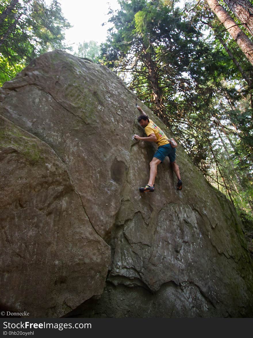 bouldering with Kim and Graham. bouldering with Kim and Graham