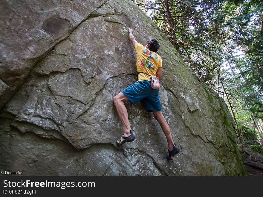 bouldering with Kim and Graham. bouldering with Kim and Graham