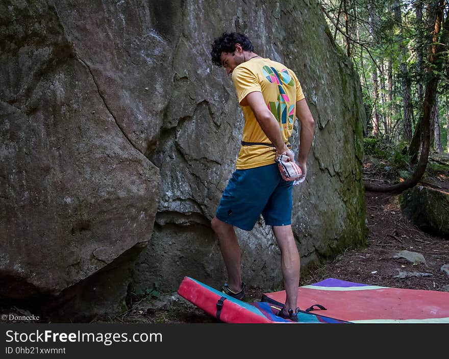 bouldering with Kim and Graham. bouldering with Kim and Graham