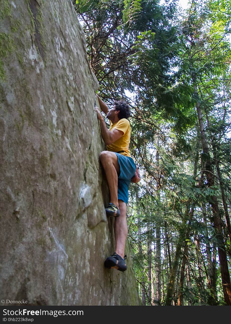 bouldering with Kim and Graham. bouldering with Kim and Graham