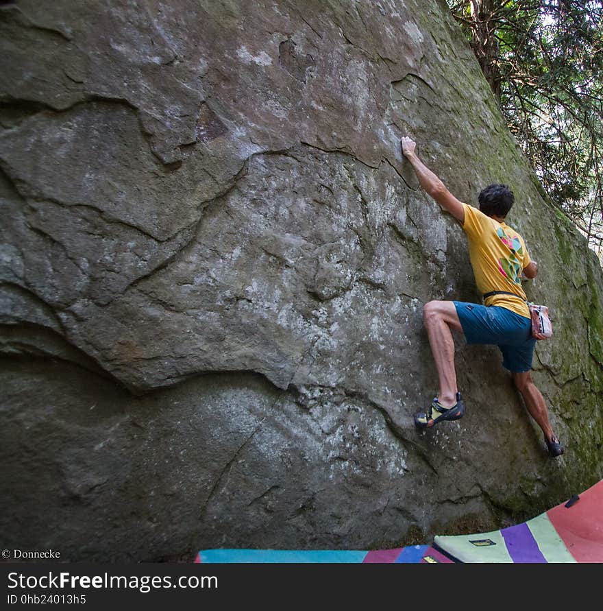 bouldering with Kim and Graham. bouldering with Kim and Graham