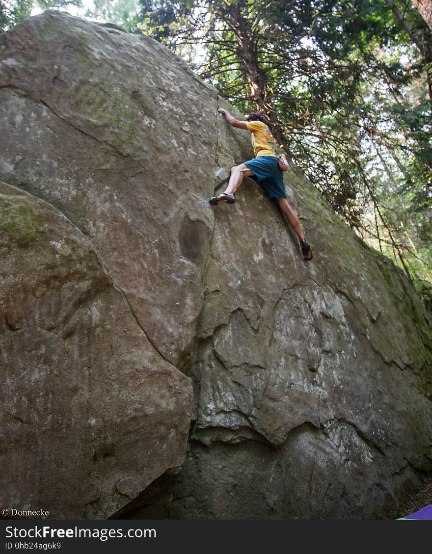 bouldering with Kim and Graham. bouldering with Kim and Graham