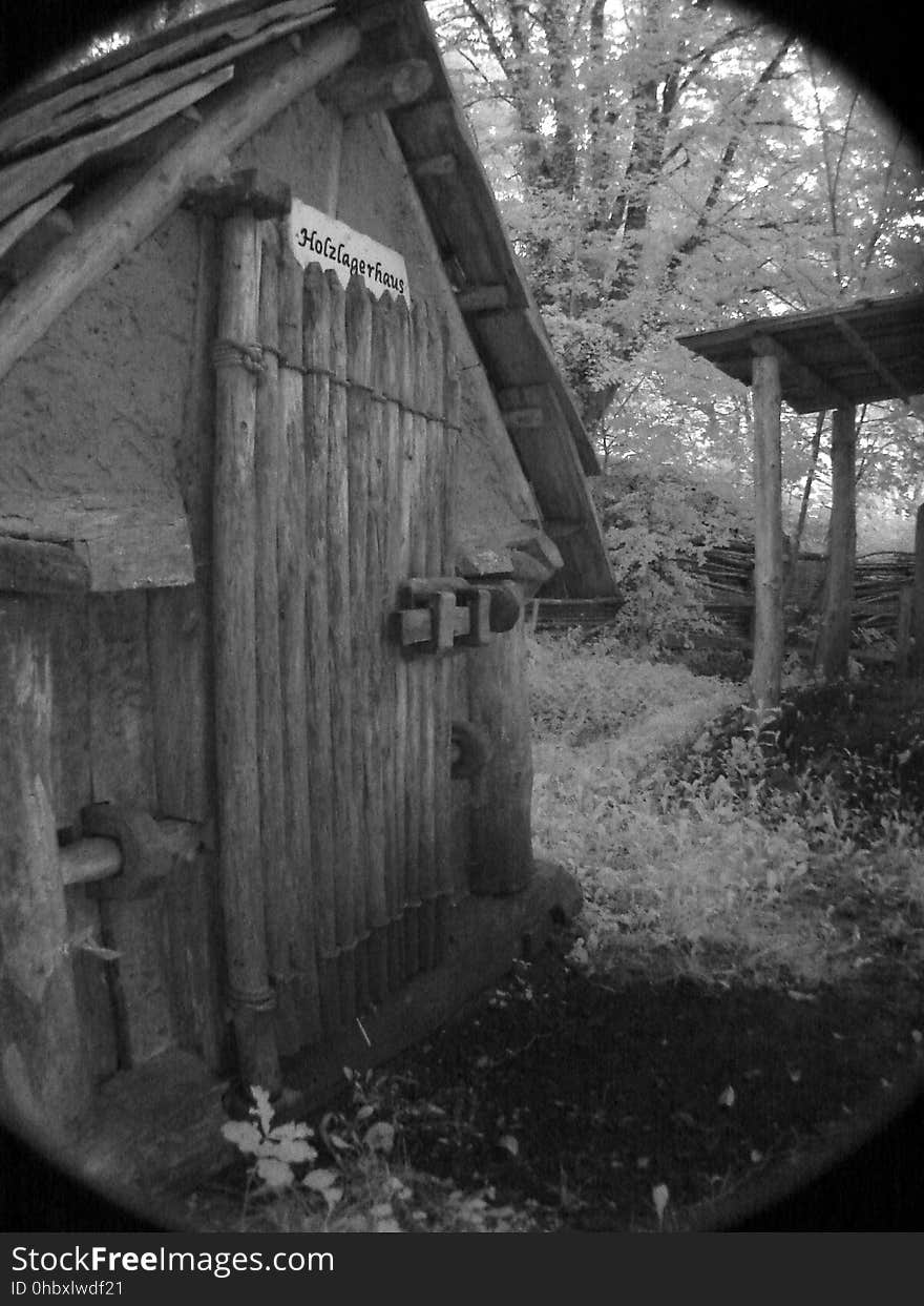 Infrared photos of the Slawendorf. A reenactment open-air Museum in Brandenburg, an der Havel. www.slawendorf-brandenburg.de. Infrared photos of the Slawendorf. A reenactment open-air Museum in Brandenburg, an der Havel. www.slawendorf-brandenburg.de