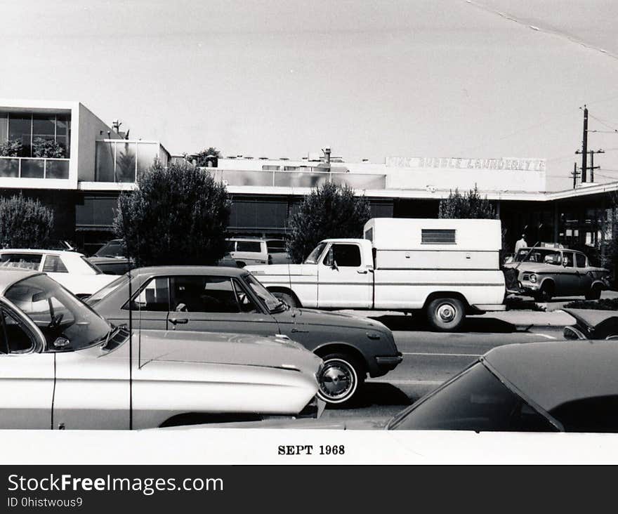 Menlo Park 1968: Santa Cruz Avenue - North Side, front