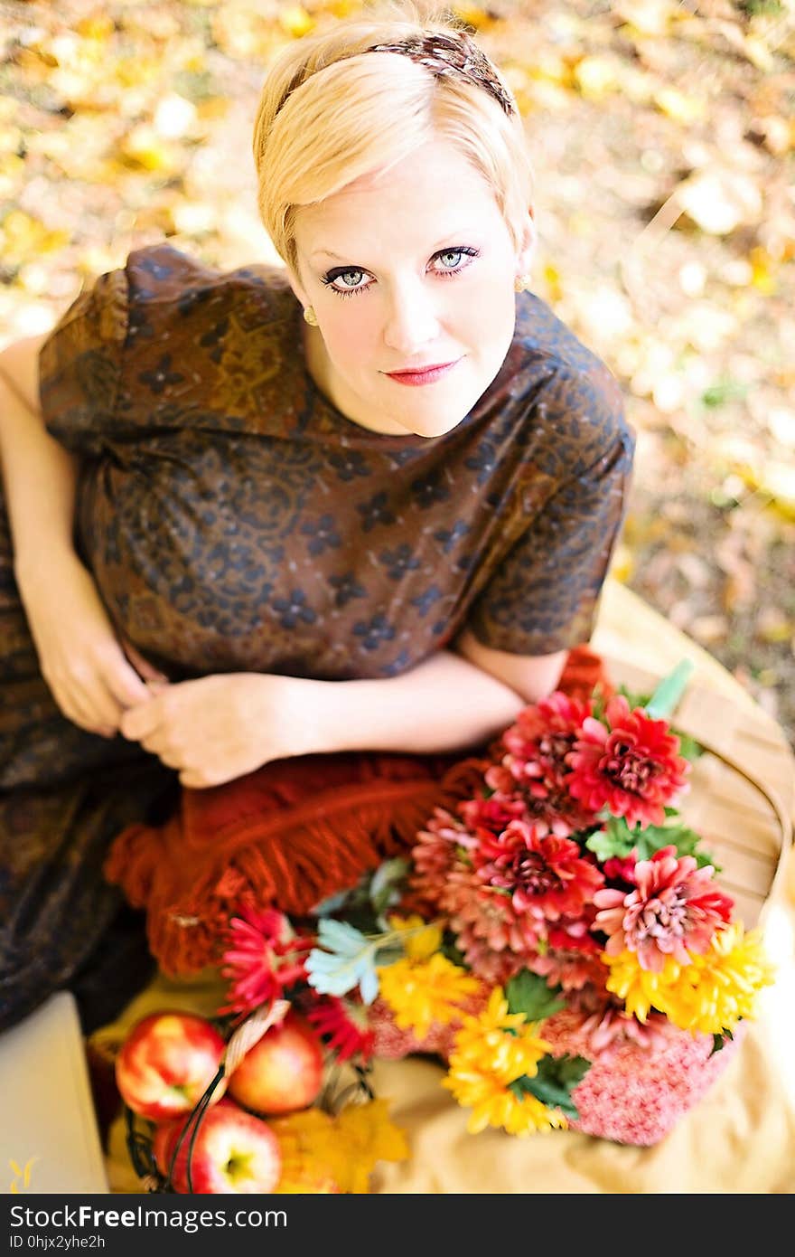 Flower, Flower Arranging, Girl, Floristry