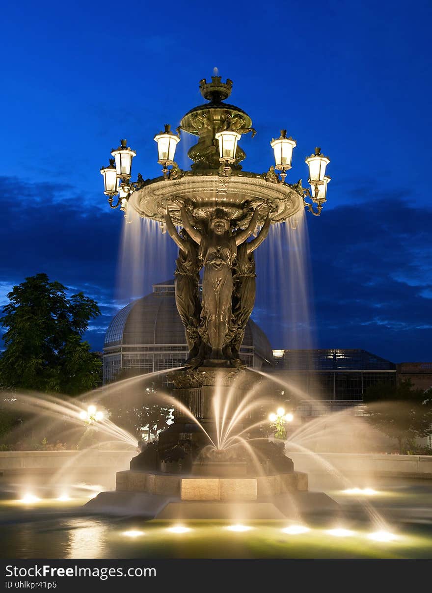 Fountain, Landmark, Water, Water Feature