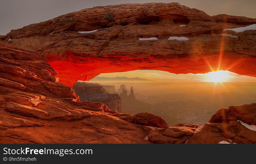 Sunrise, Mesa Arch,Canyonlands, Utah, USA. Sunrise, Mesa Arch,Canyonlands, Utah, USA