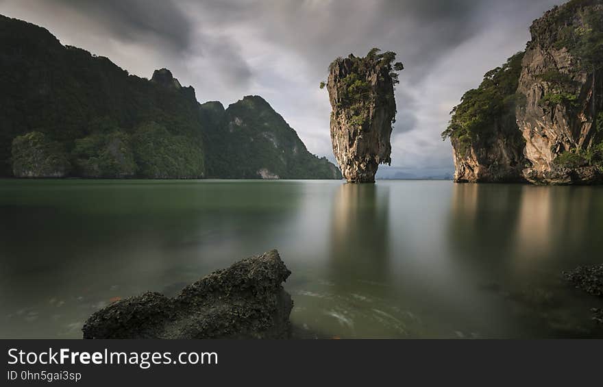 One of the most visited place in Thailand, James bond island in Phang Nga bay, thousands of people come here each day for a snap shot souvenir... I stayed there for few hours until night, nobody except me at this time... I was lucky to get some nice light during this long exposure of 131s. hope you enjoy!. One of the most visited place in Thailand, James bond island in Phang Nga bay, thousands of people come here each day for a snap shot souvenir... I stayed there for few hours until night, nobody except me at this time... I was lucky to get some nice light during this long exposure of 131s. hope you enjoy!