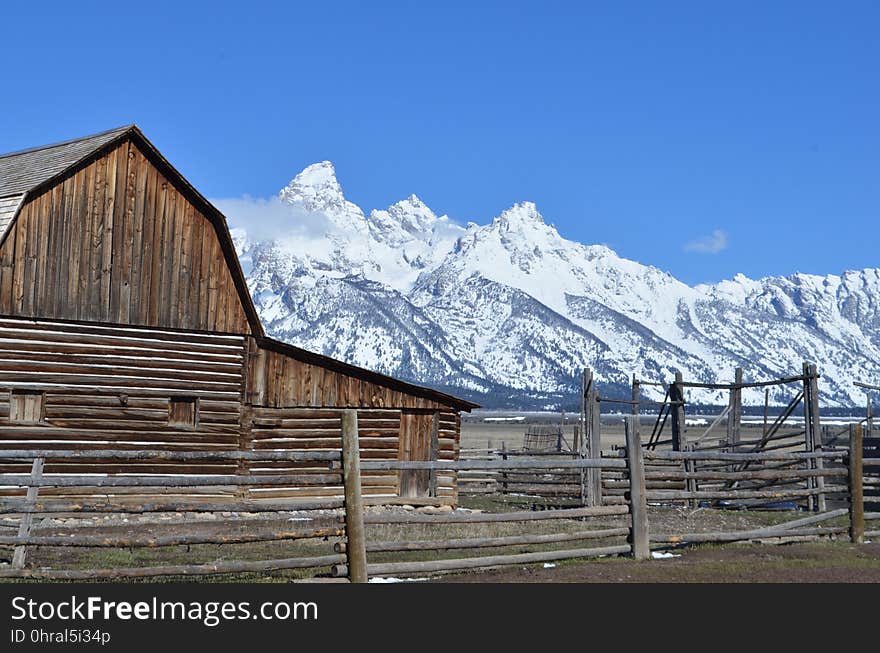 Mountainous Landforms, Mountain, Sky, Barn