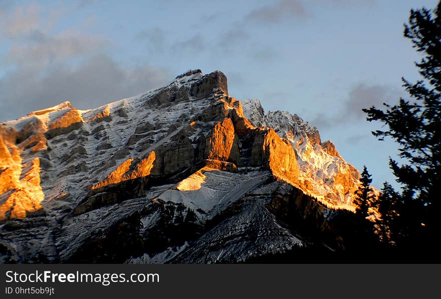 Five national parks are located within the Canadian Rockies, four of which are adjacent and make up the Canadian Rocky Mountain Parks. These four parks are Banff, Jasper, Kootenay and Yoho. The fifth national park, Waterton is not adjacent to the others. Waterton lies farther south, straddling the U.S./Canadian border as the Canadian half of the Waterton-Glacier International Peace Park. All five of these parks, combined with three British Columbia provincial parks, were declared a single UNESCO World Heritage Site in 1984 for the unique mountain landscapes found there. Five national parks are located within the Canadian Rockies, four of which are adjacent and make up the Canadian Rocky Mountain Parks. These four parks are Banff, Jasper, Kootenay and Yoho. The fifth national park, Waterton is not adjacent to the others. Waterton lies farther south, straddling the U.S./Canadian border as the Canadian half of the Waterton-Glacier International Peace Park. All five of these parks, combined with three British Columbia provincial parks, were declared a single UNESCO World Heritage Site in 1984 for the unique mountain landscapes found there.