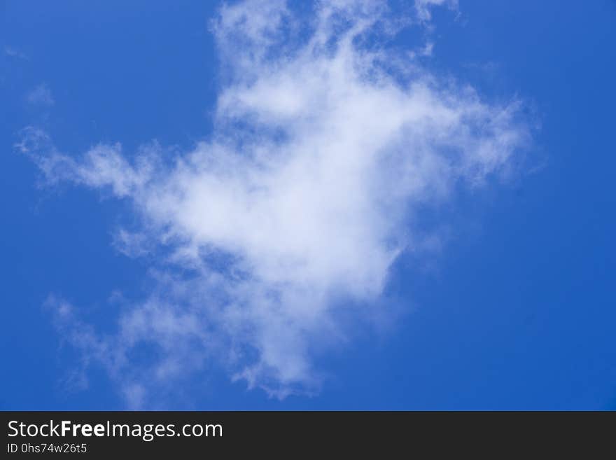 Sky, Cloud, Daytime, Blue