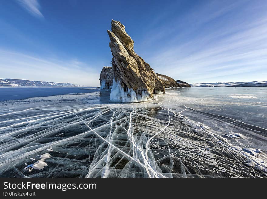 Water, Sea, Coastal And Oceanic Landforms, Sky