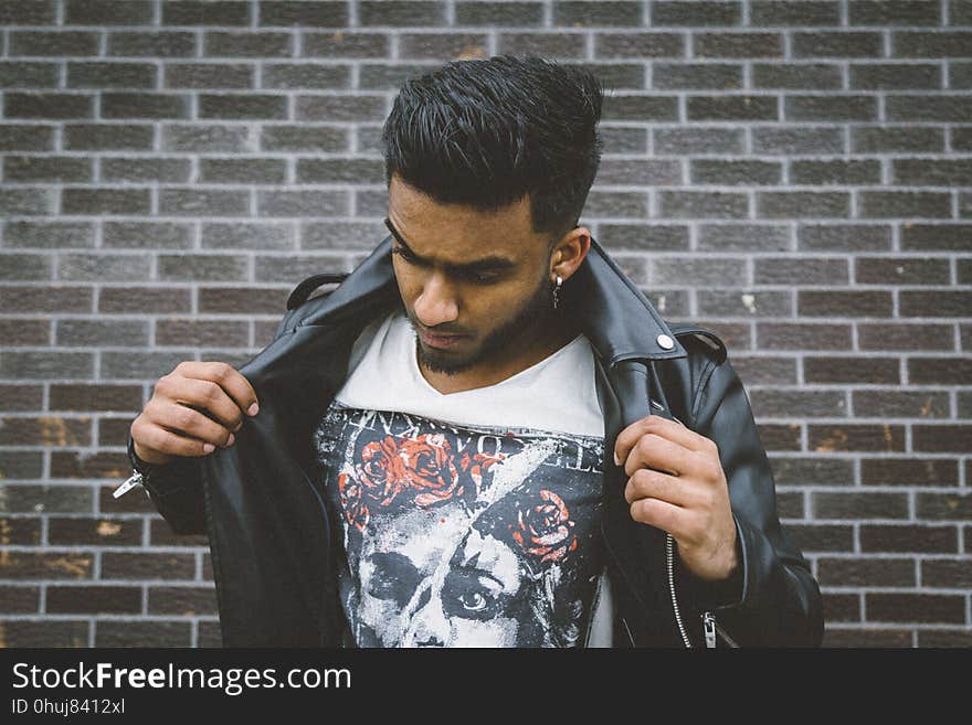 Facial Hair, Cool, T Shirt, Glasses