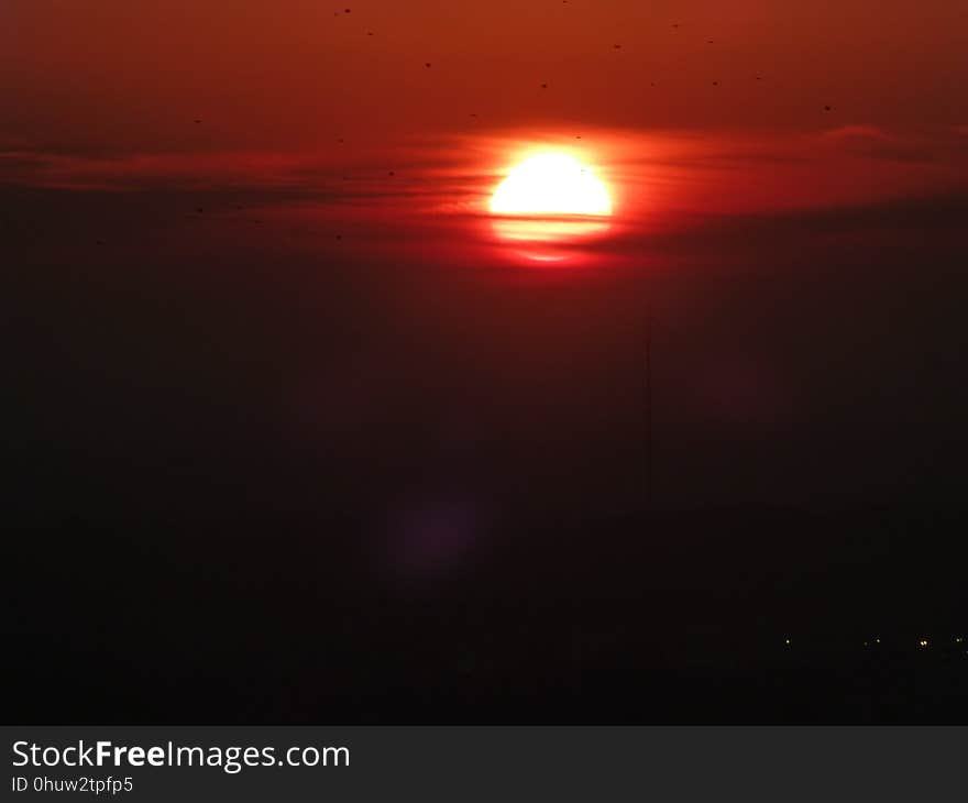 Atmosphere, Sky, Cloud, Afterglow, Amber, Orange