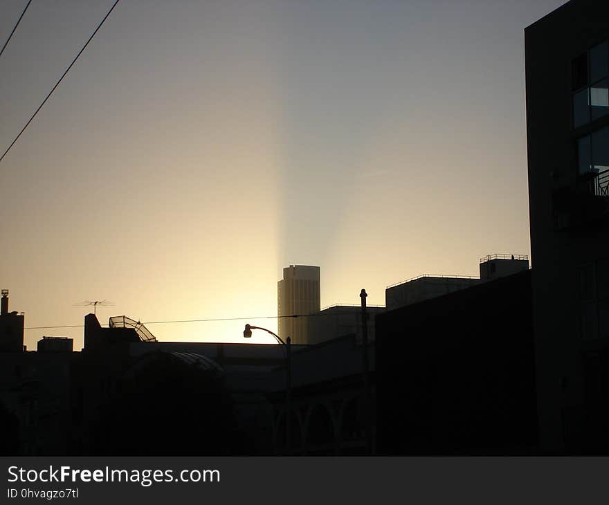 Sky, Building, Atmosphere, Afterglow, Dusk, Electricity