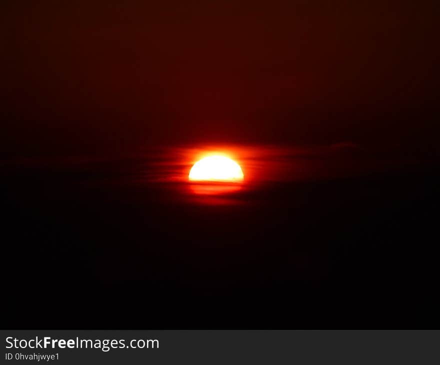 Automotive lighting, Cloud, Street light, Amber, Tree, Afterglow