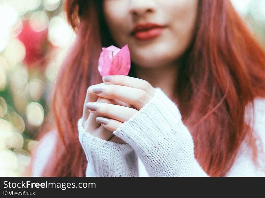 Human Hair Color, Nose, Lip, Hand