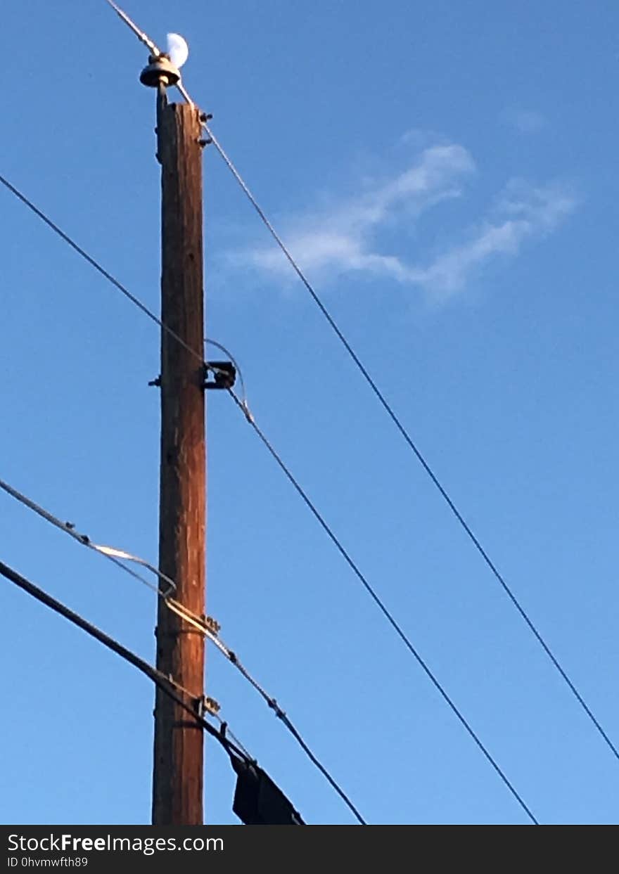 Moon on a Pole