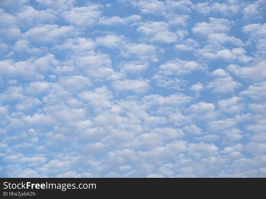 Sky, Cloud, Daytime, Blue