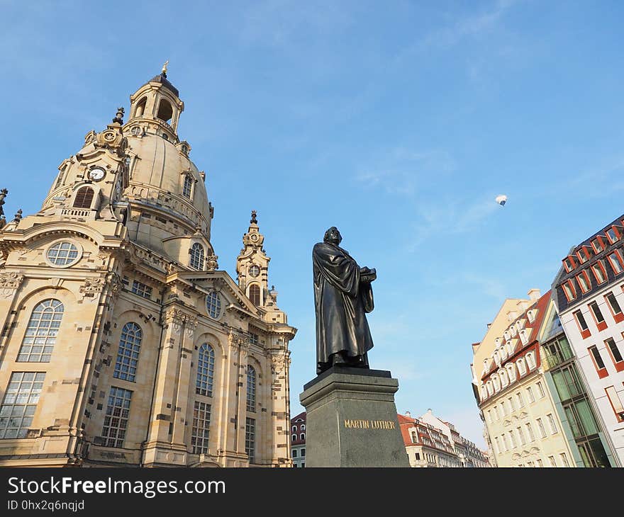 Sky, Monument, Statue, Landmark