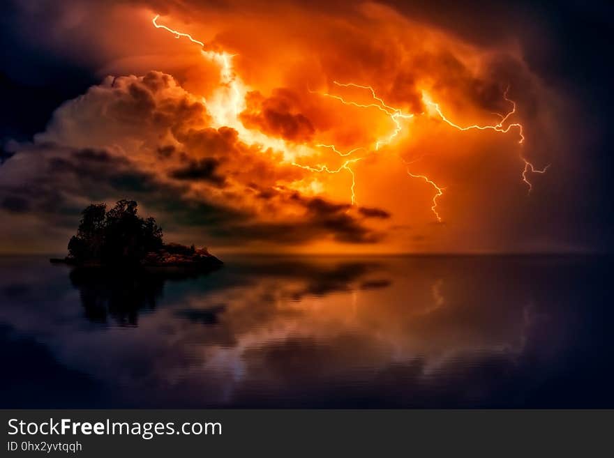 Sky, Lightning, Atmosphere, Geological Phenomenon