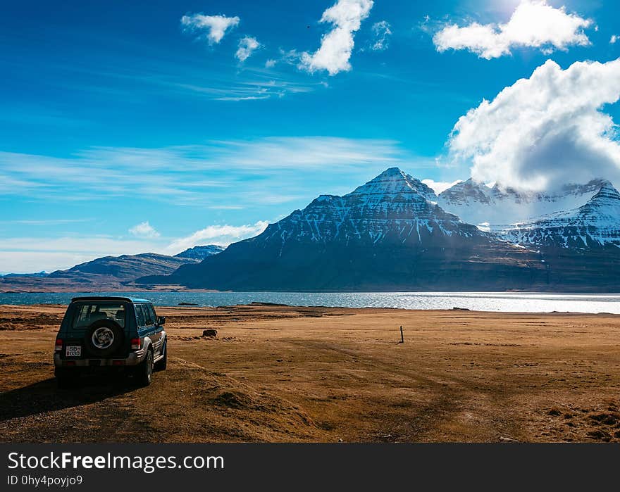 Sky, Mountainous Landforms, Nature, Cloud