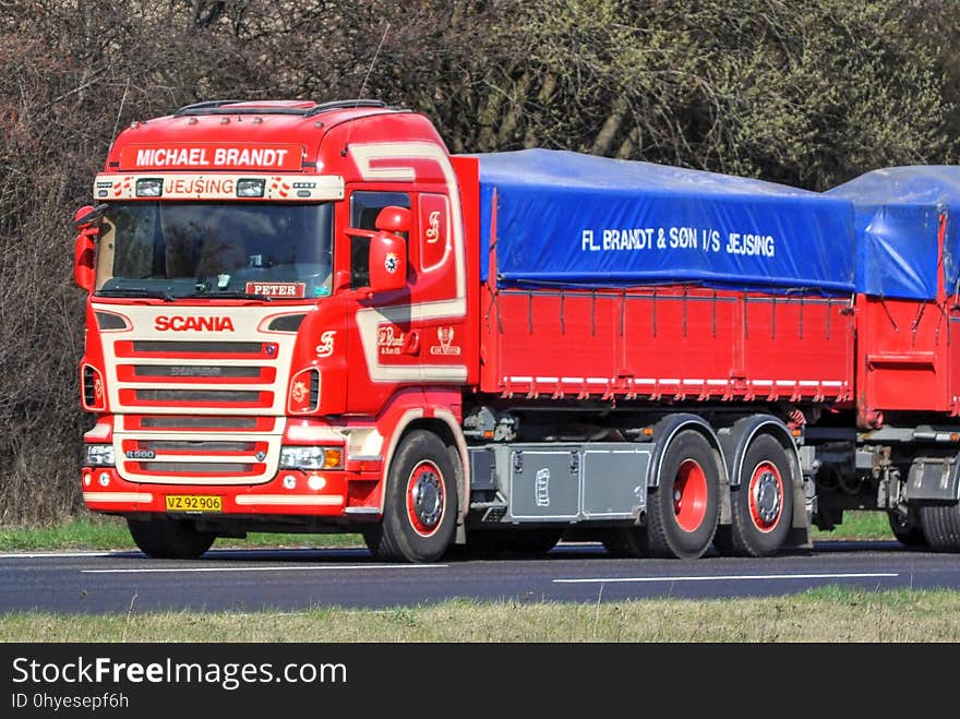 Model: Scania R 560 Highline 6X2 &#x28;R-Series 5&#x29; VIN: XLER6X20005202843 1. Registration: 2008-06-19 Company: Flemming Brandt & Søn &#x28;Fl. Brandt & Søn&#x29;, Jejsing &#x28;DK&#x29; Fleet No.: - Nickname: - License plates: VZ92906 &#x28;jun. 2008-aug. 2012&#x29; Previous reg.: n/a Later reg.: AA16456 &#x28;aug. 2012-jun. 2015&#x29;, XT95926 &#x28;jul. 2015-?&#x29; Retirement age: still active at time of upload &#x28;2017&#x29; Photo location: Motorway 501 &#x28;Aarhus Syd Motorvejen&#x29;, Viby J, Aarhus, DK Going up the steep hill leading sw out of Aarhus past Viby and Stautrup. Underpowered and/or heavily loaded trucks often struggle here. Retirement age for trucks: many used trucks are offered for sale on international markets. If sold to a foreign buyer, this will not be listed in the danish motor registry, so a &#x22;retired&#x22; truck may or may not have been exported. In other words, the &#x22;retirement age&#x22; only shows the age, at which the truck stopped running on danish license plates. Model: Scania R 560 Highline 6X2 &#x28;R-Series 5&#x29; VIN: XLER6X20005202843 1. Registration: 2008-06-19 Company: Flemming Brandt & Søn &#x28;Fl. Brandt & Søn&#x29;, Jejsing &#x28;DK&#x29; Fleet No.: - Nickname: - License plates: VZ92906 &#x28;jun. 2008-aug. 2012&#x29; Previous reg.: n/a Later reg.: AA16456 &#x28;aug. 2012-jun. 2015&#x29;, XT95926 &#x28;jul. 2015-?&#x29; Retirement age: still active at time of upload &#x28;2017&#x29; Photo location: Motorway 501 &#x28;Aarhus Syd Motorvejen&#x29;, Viby J, Aarhus, DK Going up the steep hill leading sw out of Aarhus past Viby and Stautrup. Underpowered and/or heavily loaded trucks often struggle here. Retirement age for trucks: many used trucks are offered for sale on international markets. If sold to a foreign buyer, this will not be listed in the danish motor registry, so a &#x22;retired&#x22; truck may or may not have been exported. In other words, the &#x22;retirement age&#x22; only shows the age, at which the truck stopped running on danish license plates.