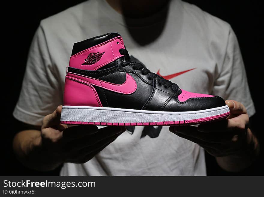 Air Jordan 1 Black Pink Women Shoes. Air Jordan 1 Black Pink Women Shoes