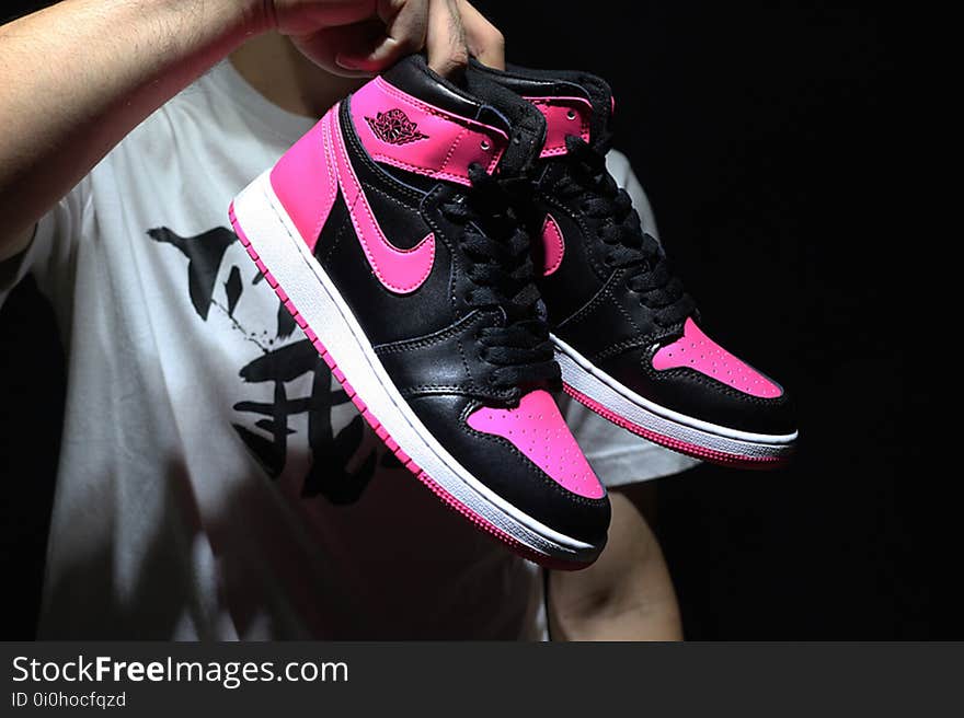 Air Jordan 1 Black Pink Women Shoes. Air Jordan 1 Black Pink Women Shoes