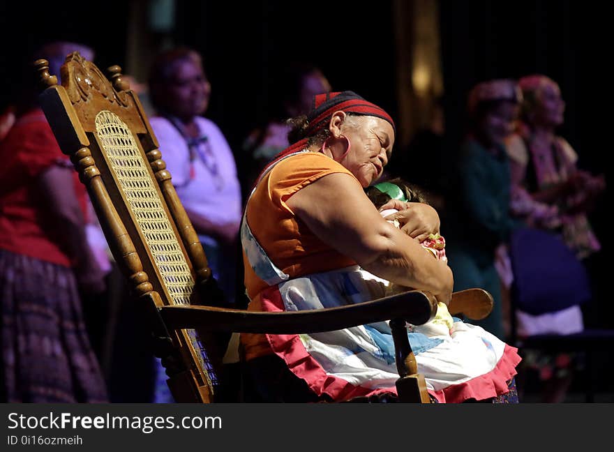 El presidente Salvador Sánchez Cerén junto a la primera dama Margarita Villalta de Sánchez inauguraron este día la segunda edición del Festival Nacional de Teatro Infantil, Festi 2017. Al evento se hicieron presentes gabinete de gobierno, cuerpo diplomático, entidades de atención a la niñez, estudiantes, elenco artístico y público en general. Este festival cuenta con la participación de todas las colmenitas del país y recorrerá diversas zonas de la república para que la población de todos los departamentos pueda disfrutar de él. El presidente Salvador Sánchez Cerén junto a la primera dama Margarita Villalta de Sánchez inauguraron este día la segunda edición del Festival Nacional de Teatro Infantil, Festi 2017. Al evento se hicieron presentes gabinete de gobierno, cuerpo diplomático, entidades de atención a la niñez, estudiantes, elenco artístico y público en general. Este festival cuenta con la participación de todas las colmenitas del país y recorrerá diversas zonas de la república para que la población de todos los departamentos pueda disfrutar de él.