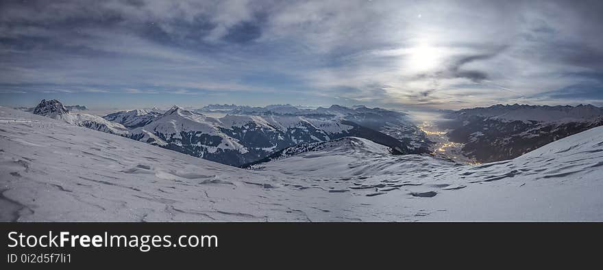 Sky, Mountainous Landforms, Mountain Range, Mountain