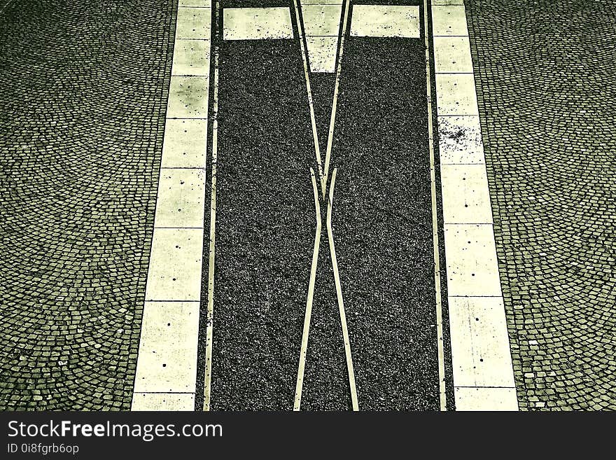 Wall, Black And White, Road Surface, Line