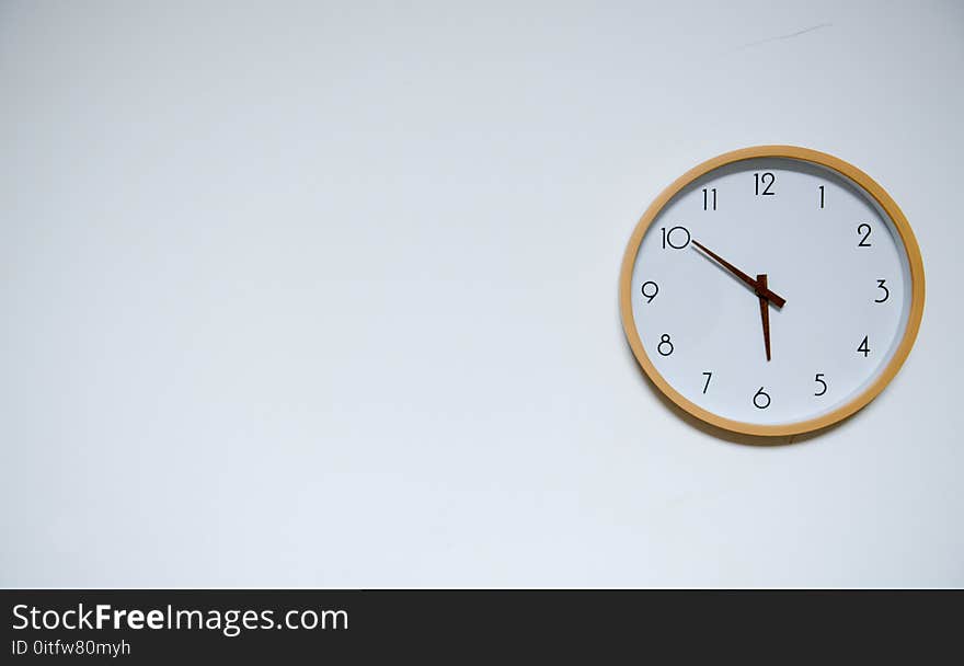 Wall Clock at 5:50