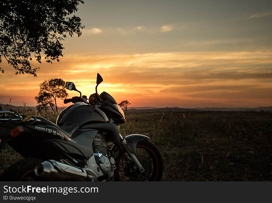 Land Vehicle, Sky, Motorcycle, Vehicle