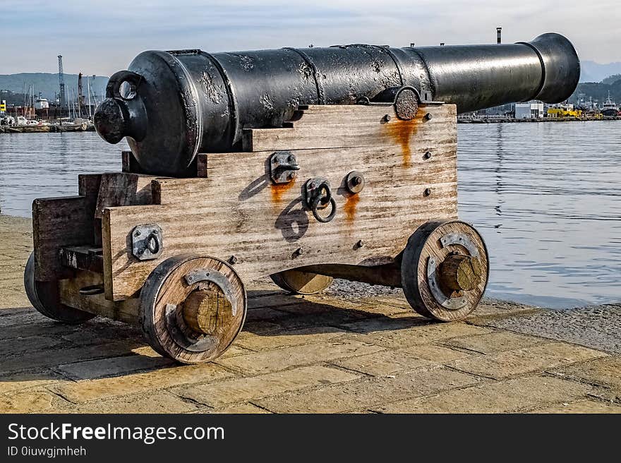 Cannon, Weapon