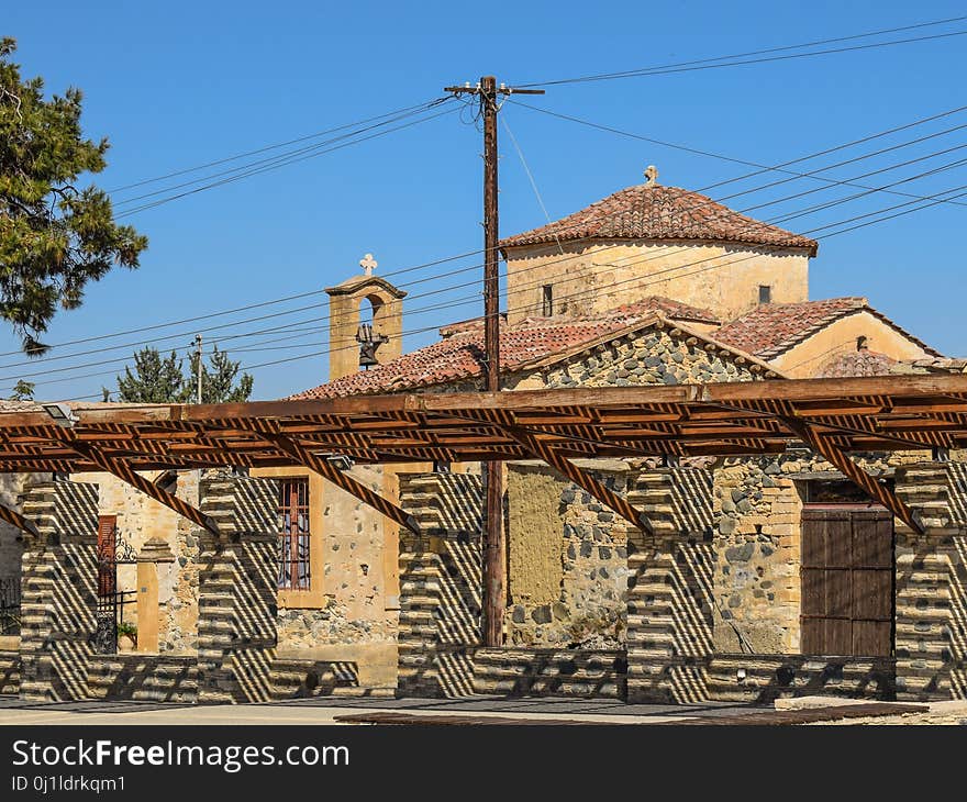 Property, Historic Site, Sky, Town