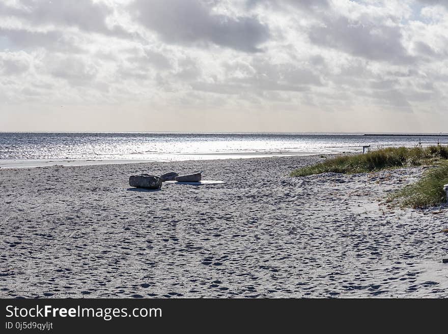 Sea, Body Of Water, Shore, Sky