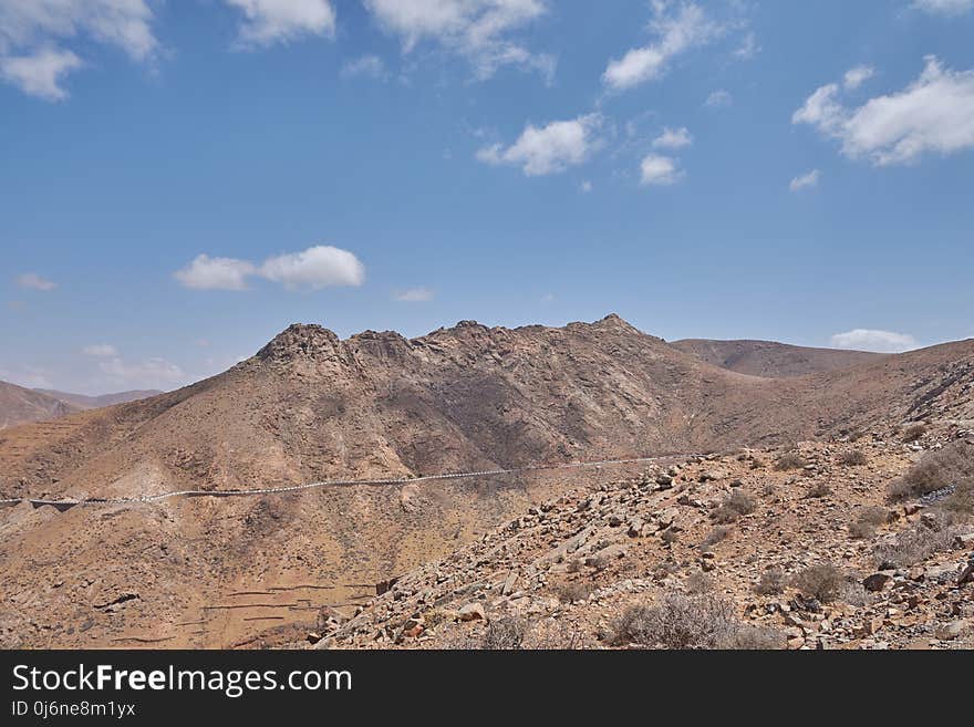 Sky, Ecosystem, Mountainous Landforms, Wilderness