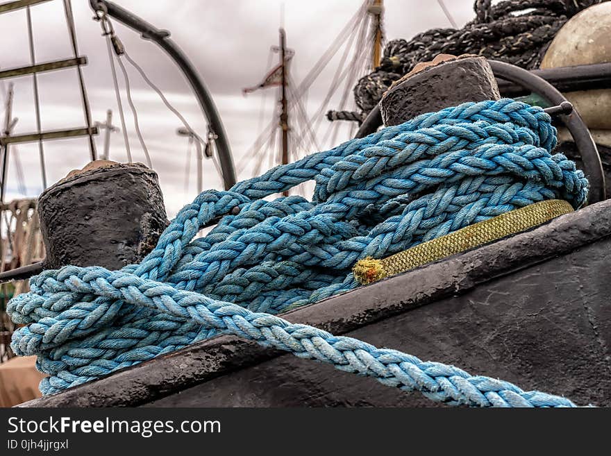 Blue Rope on Black Panel during Daytime