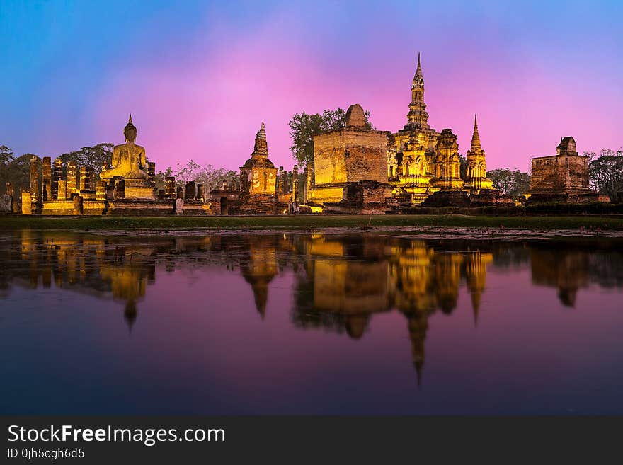 Reflection of Temple