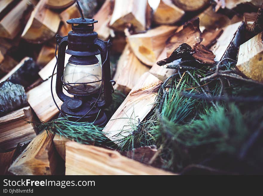 Kerosene lamp on the wood