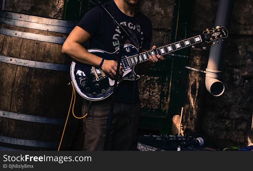 Black and White Les Paul Electric Guitar